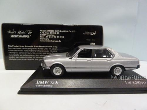 BMW 733i (e23)
