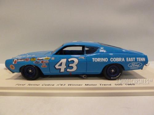 Ford Torino Cobra