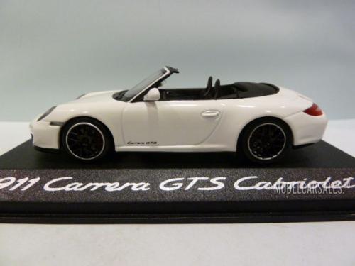 Porsche 911 Carrera GTS