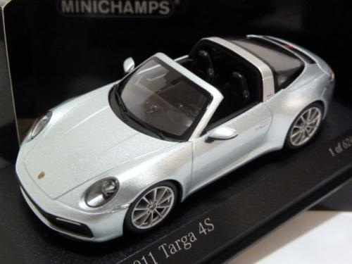 Porsche 911 (992) Targa 4S Porsche 911 (992) Targa 4S